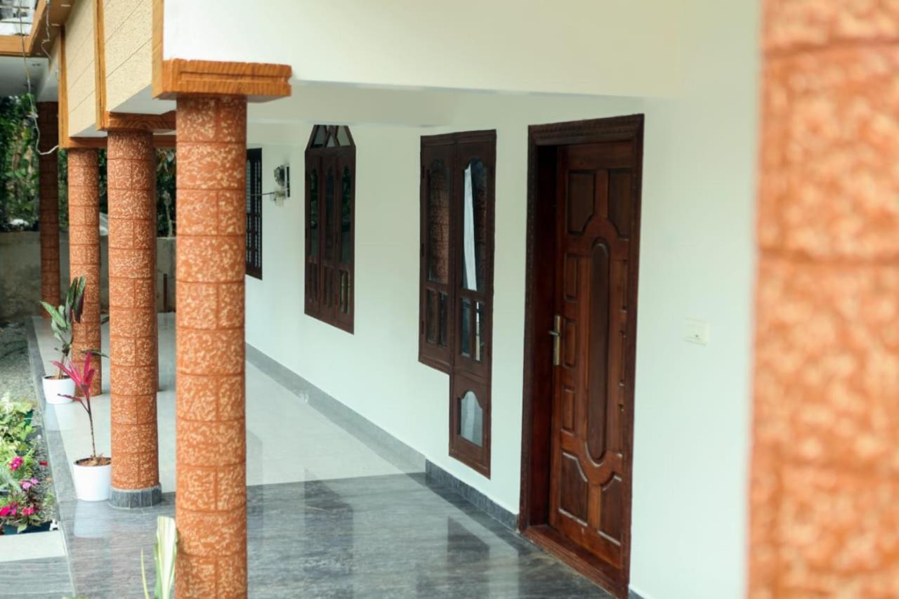 Annus Homestay Ramakkalmedu Εξωτερικό φωτογραφία